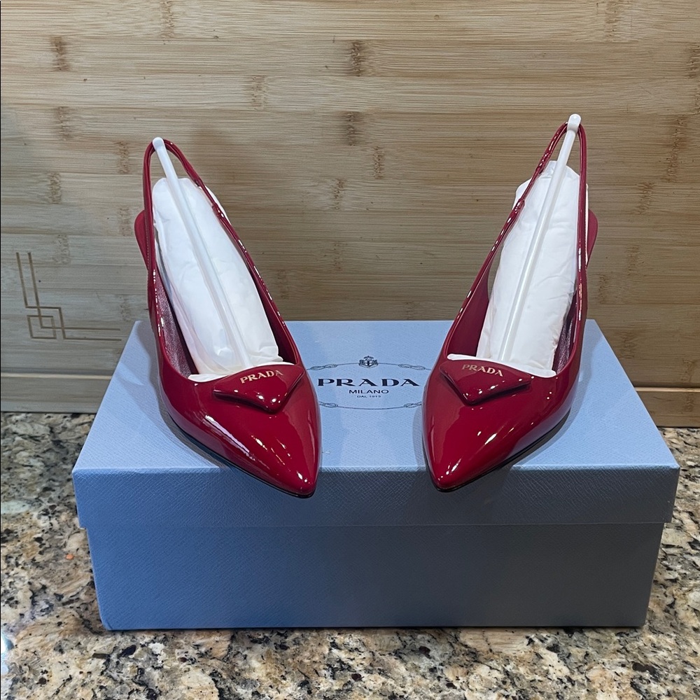 Prada Calzature Donna Vernice Cherry Red 38 - Kitten Heels